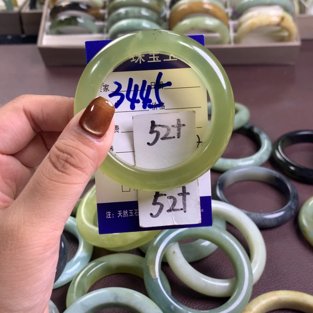 未镶嵌蛇纹石玉手镯3445