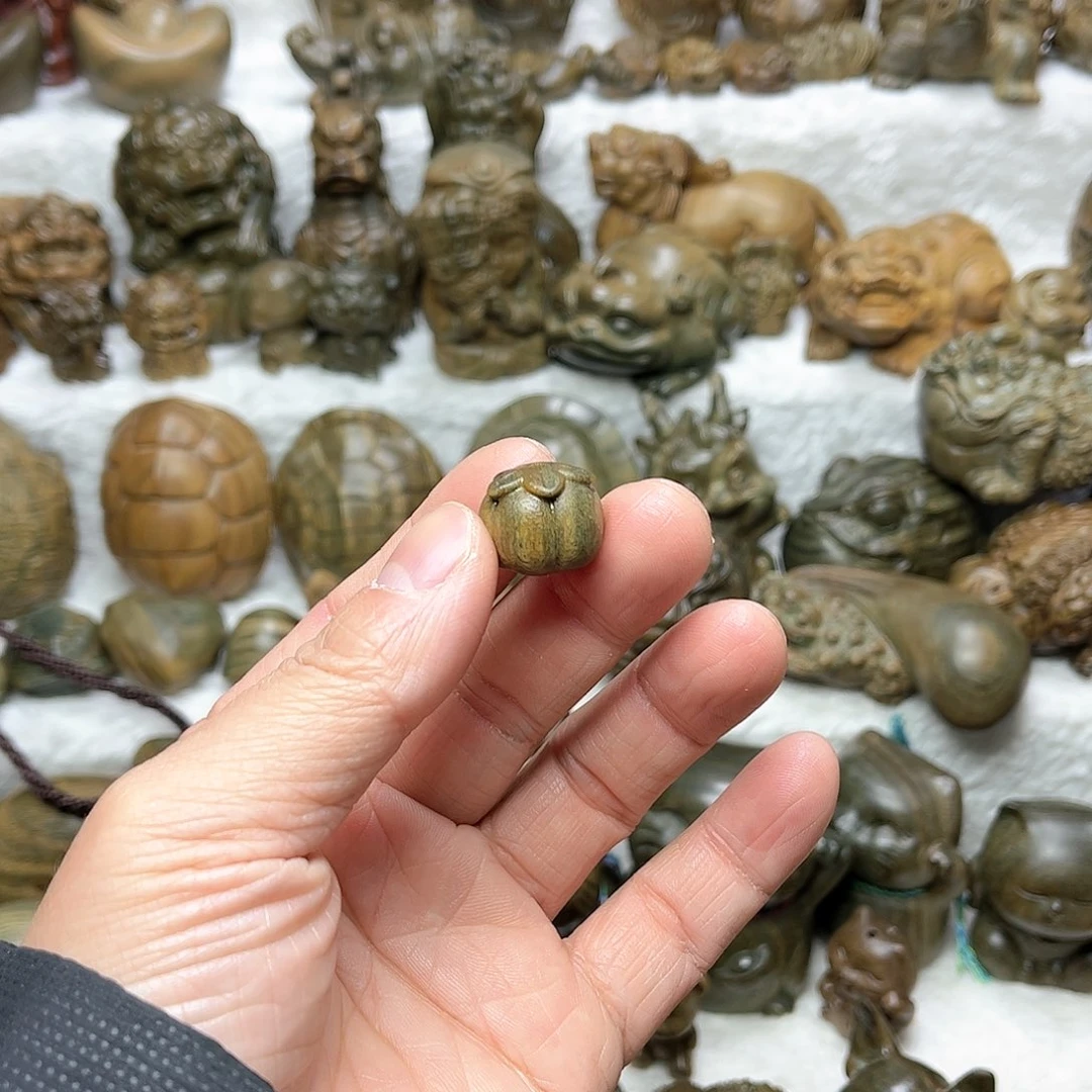 维腊木（绿檀）?****小柿子配饰