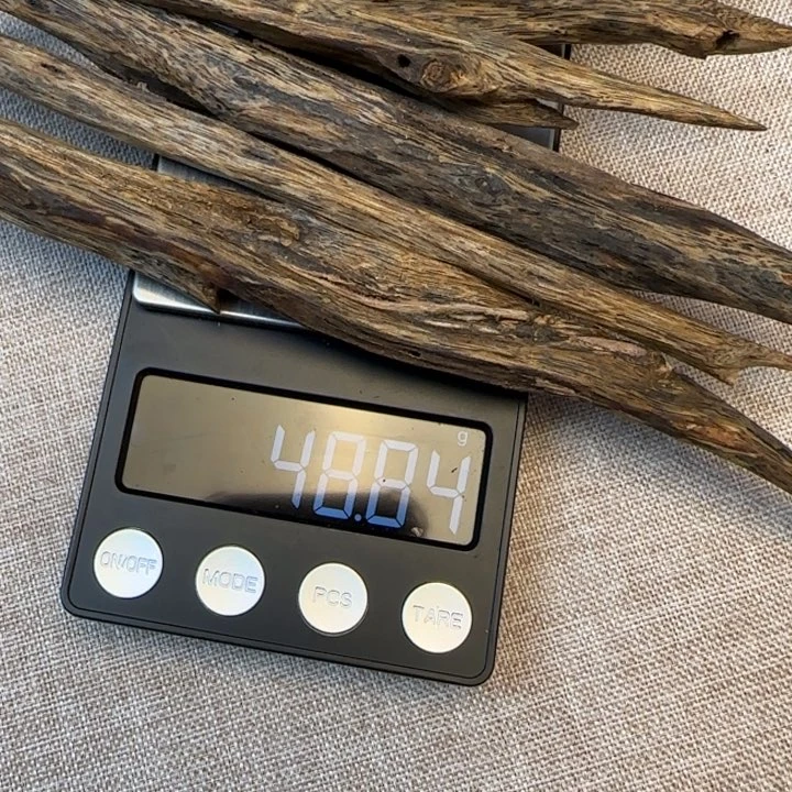 摆件沉香狮*山海南奇楠树心油48克