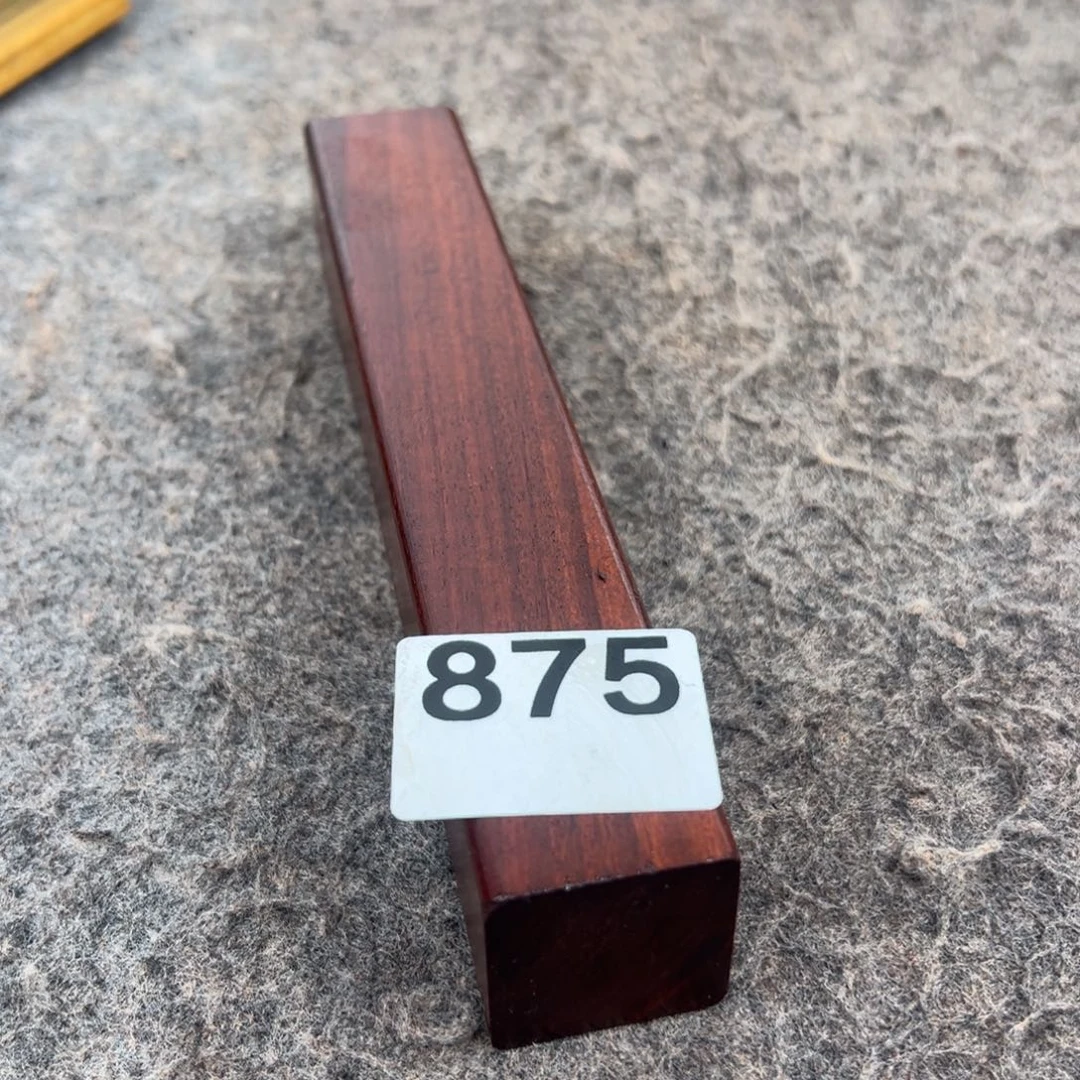 木W**威木料一物一拍木料