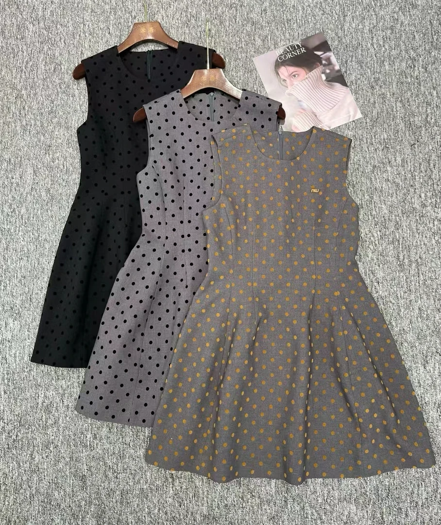 【南油张贝贝】25S新款时尚百搭重工波点植绒气质连衣裙SS275373