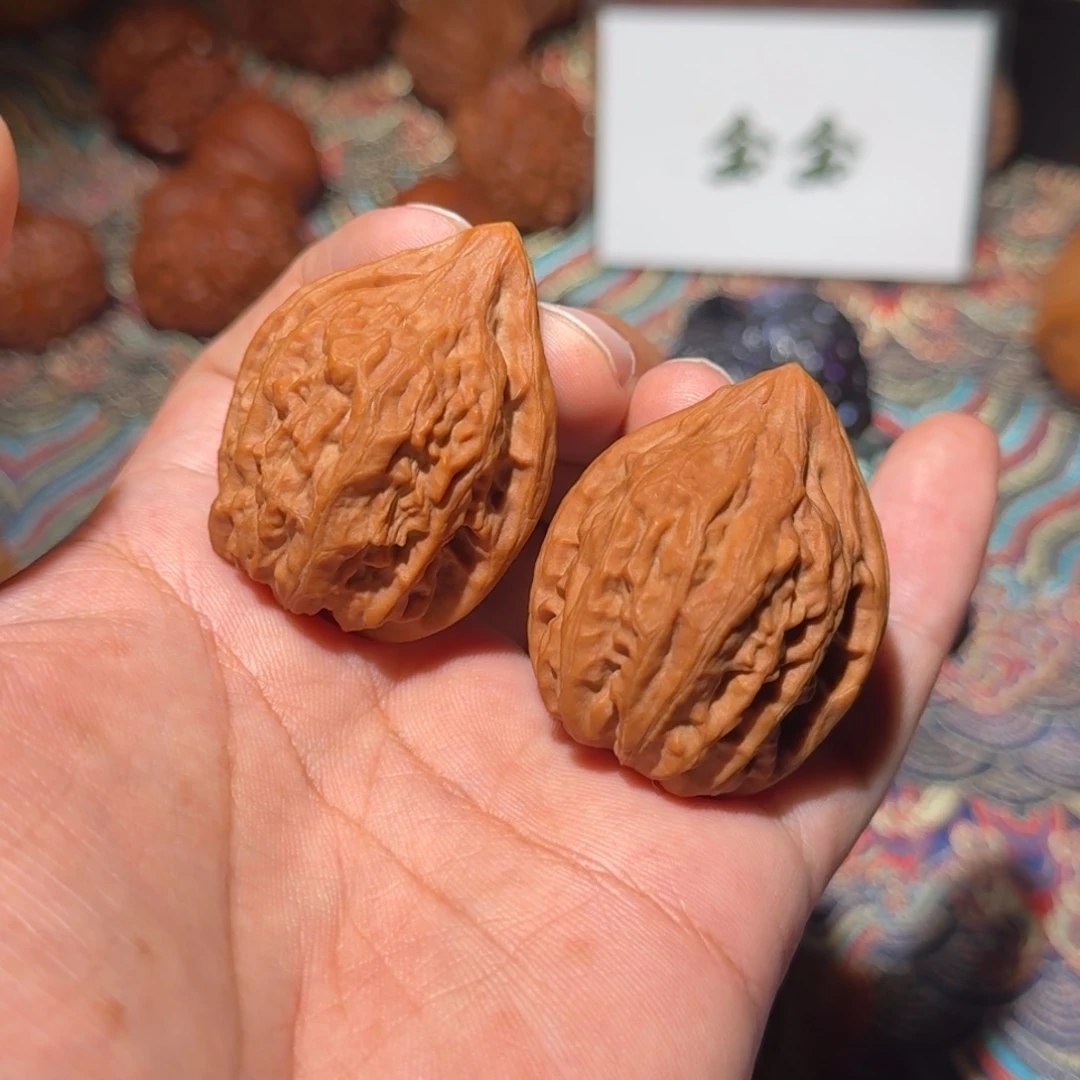 核桃把件2202瓷瓶鸭嘴，尺寸34 33 41