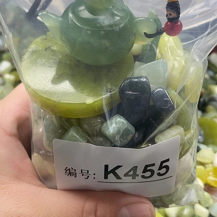 岫玉鱼缸石未镶嵌