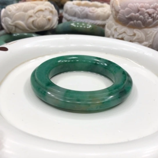 未镶嵌石英质玉珠宝半成品24