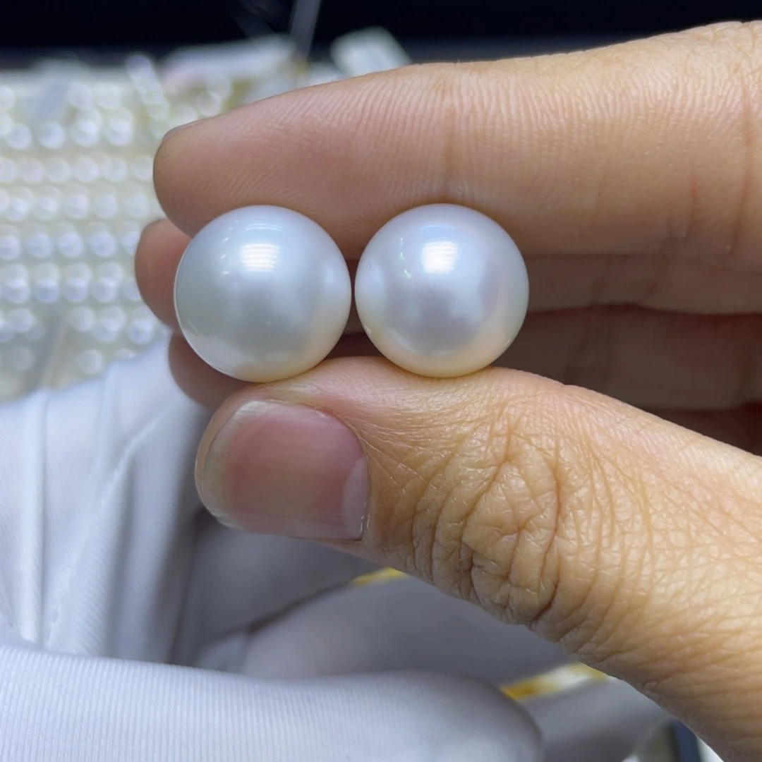【闪购商品】海水珍珠耳饰18K金镶嵌娜*年