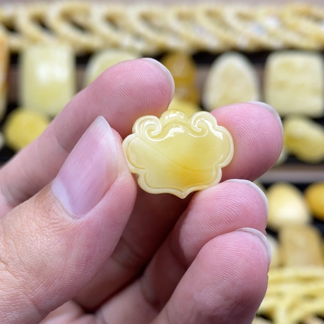 琥珀未镶嵌裸石琥珀蜜蜡