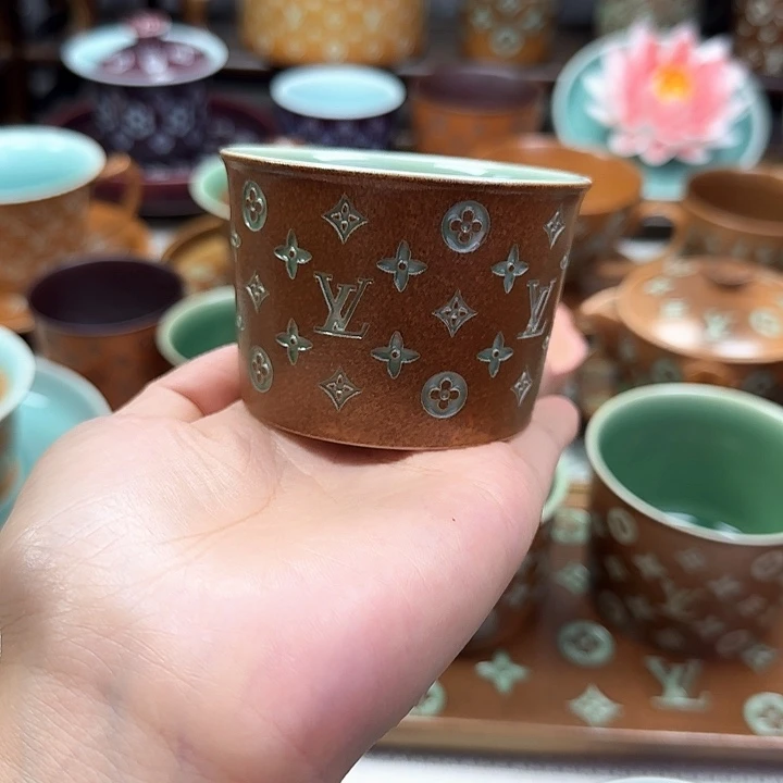 9***）龙泉青瓷手工制作工艺青瓷杯