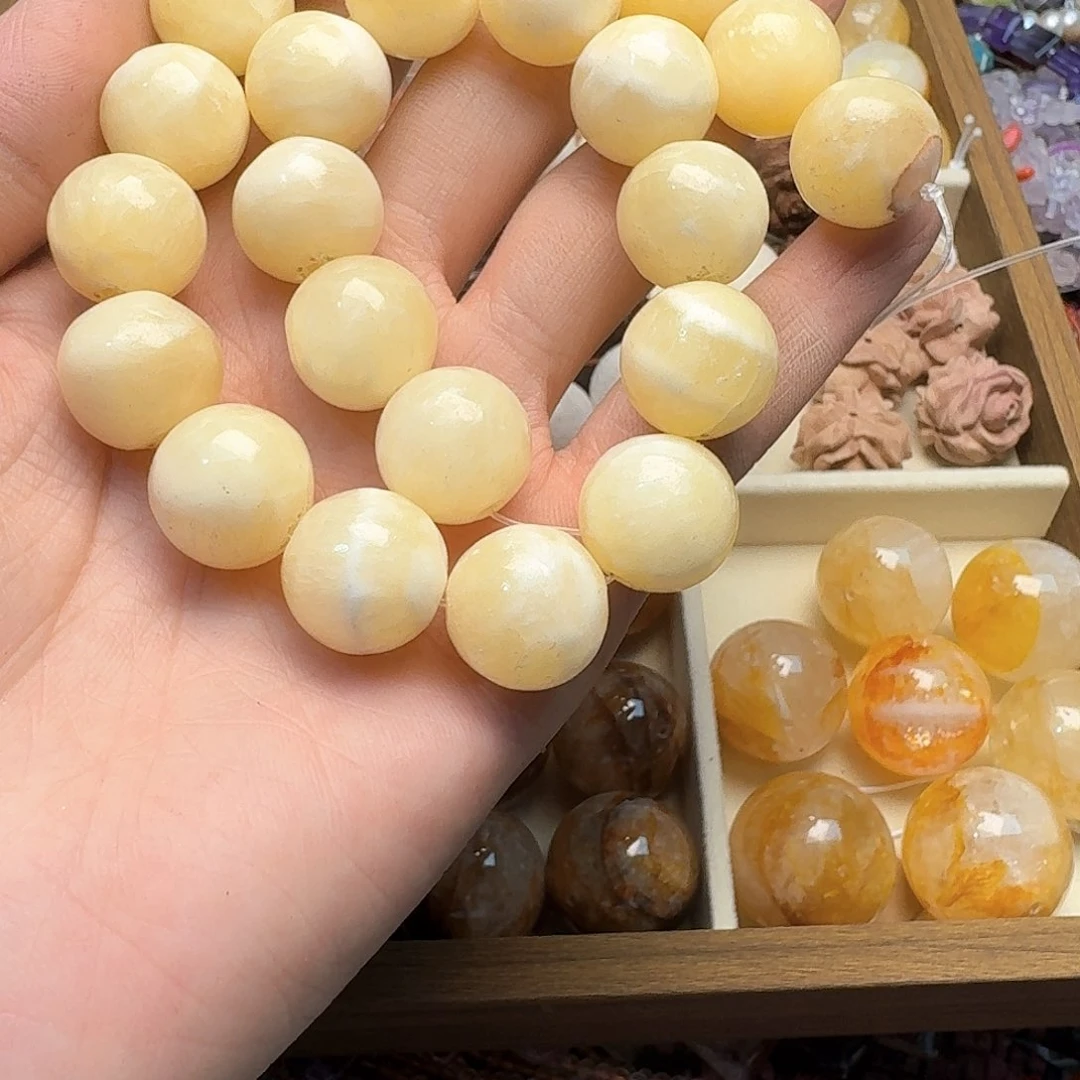 玛瑙/玉髓合金珠宝半成品一条17mm米黄玉