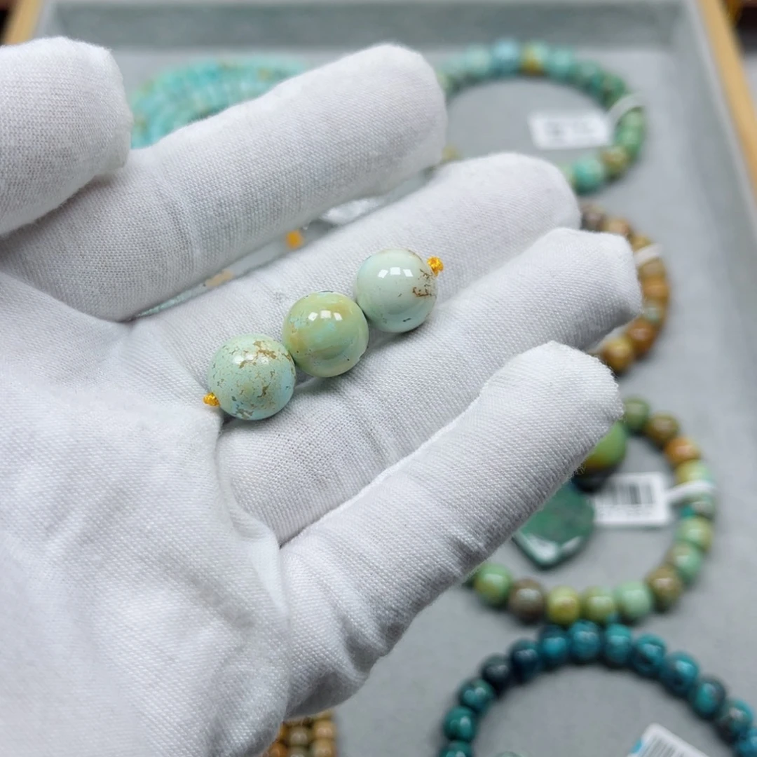 绿松石未镶嵌挂件