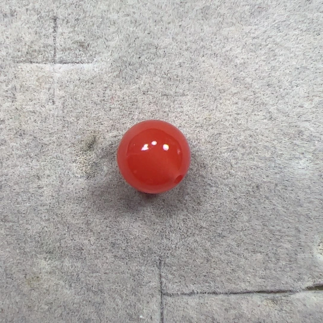 L***k南红玛瑙未镶嵌8.9单珠（特价不退不换）