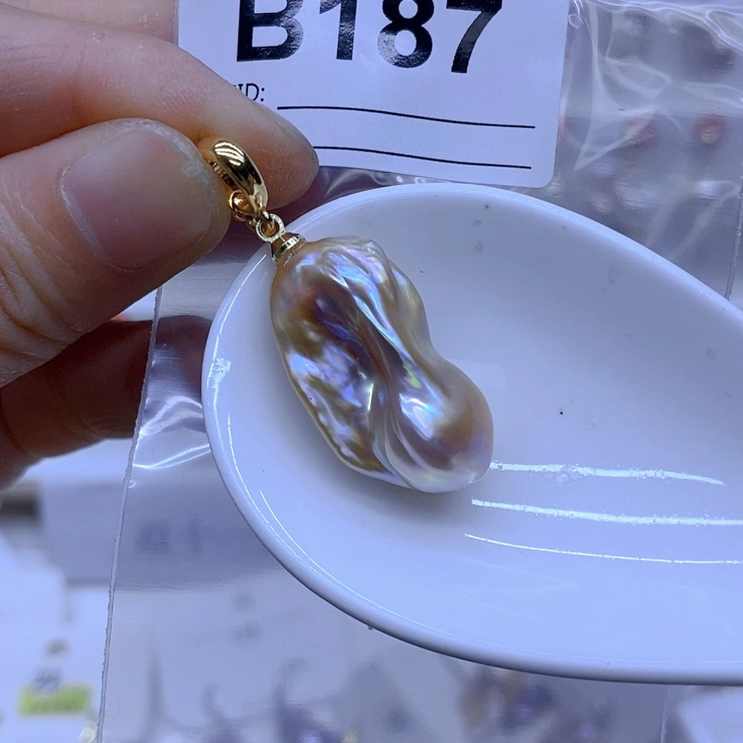 未镶嵌淡水珍珠颈饰