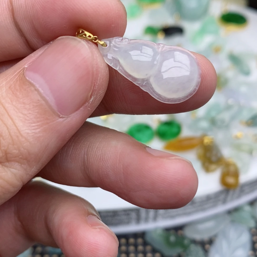 翡翠18K金镶嵌吊坠(不含链)小葫芦