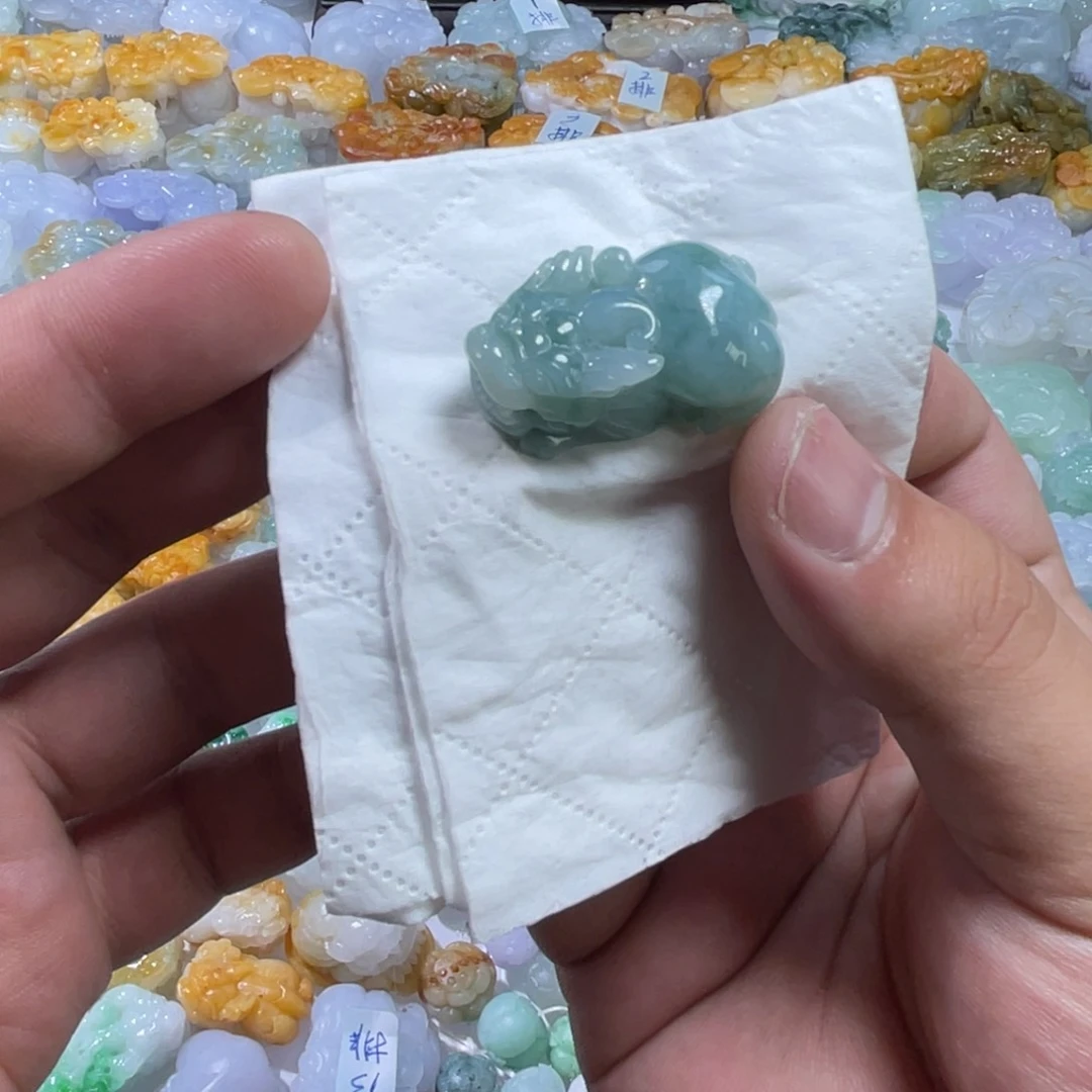 翡翠未镶嵌颈饰天然