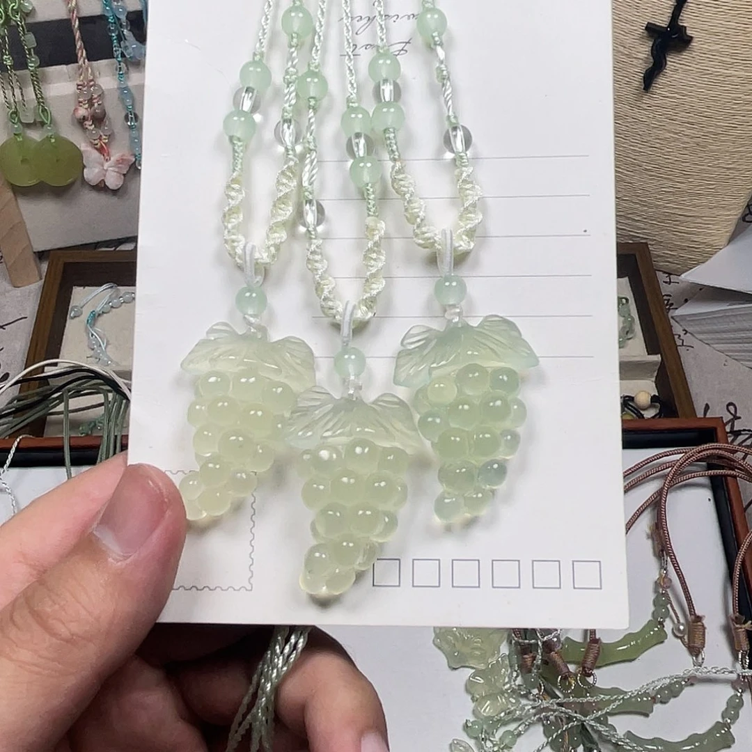 蛇纹石玉合金颈饰