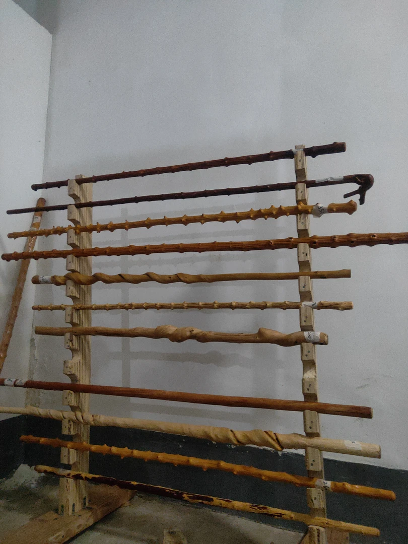 100以内登山杖，图片仅供参考，具体以直播间实物为准