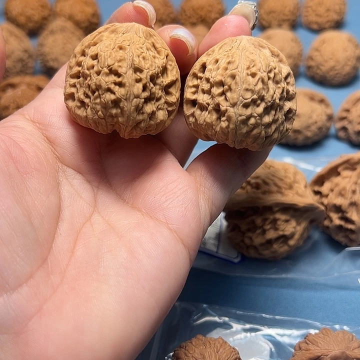 文玩核桃吊坠35平底锅