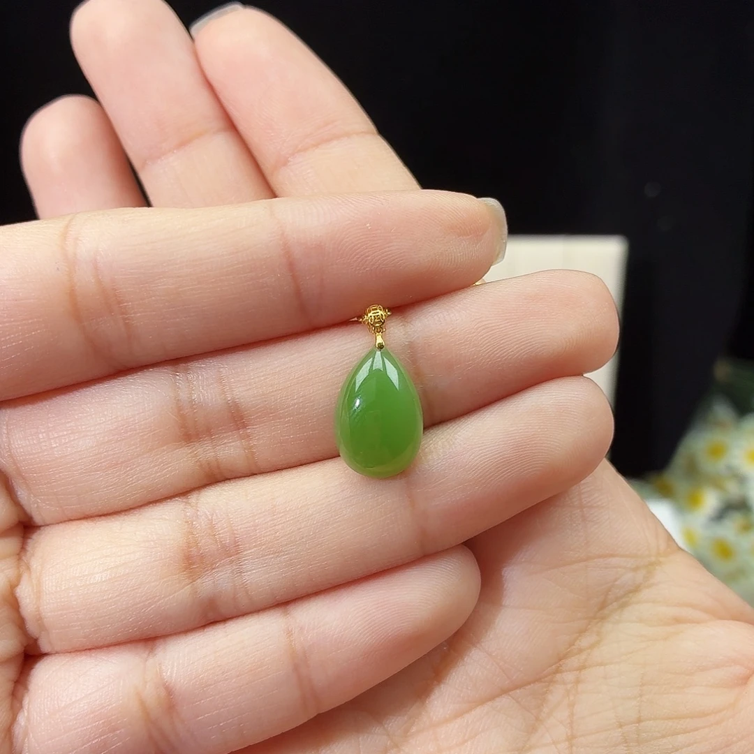 和田玉（碧玉）18K金镶嵌吊坠(赠链)