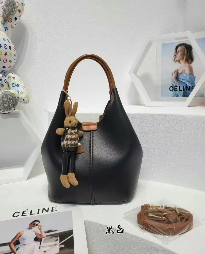 优卡推荐新款女士休闲时尚手提斜挎菜篮子包