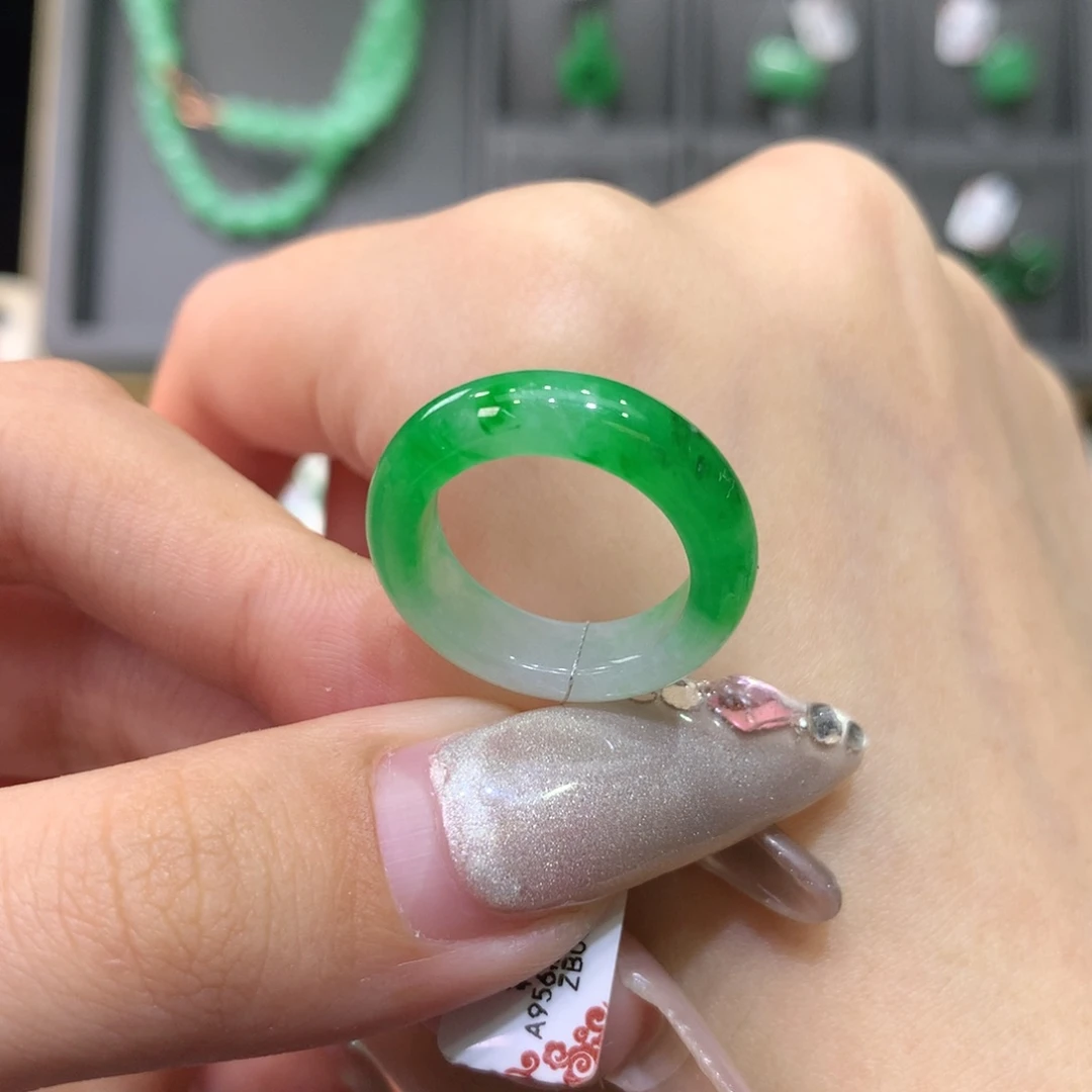 翡翠戒指未镶嵌10阳绿