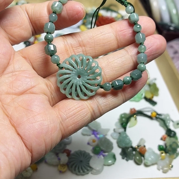 翡翠未镶嵌手链时来运转