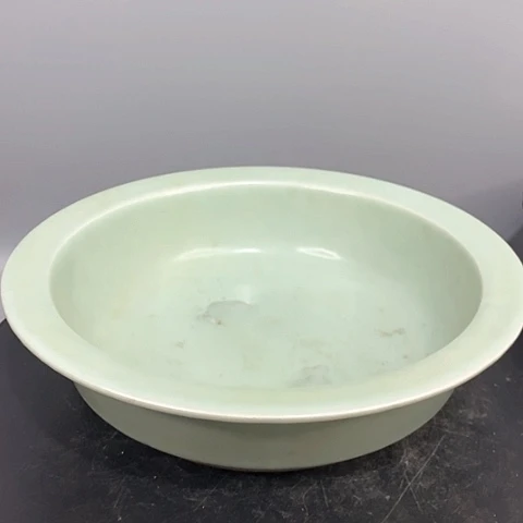 摆件龙泉窑折沿洗造型美观