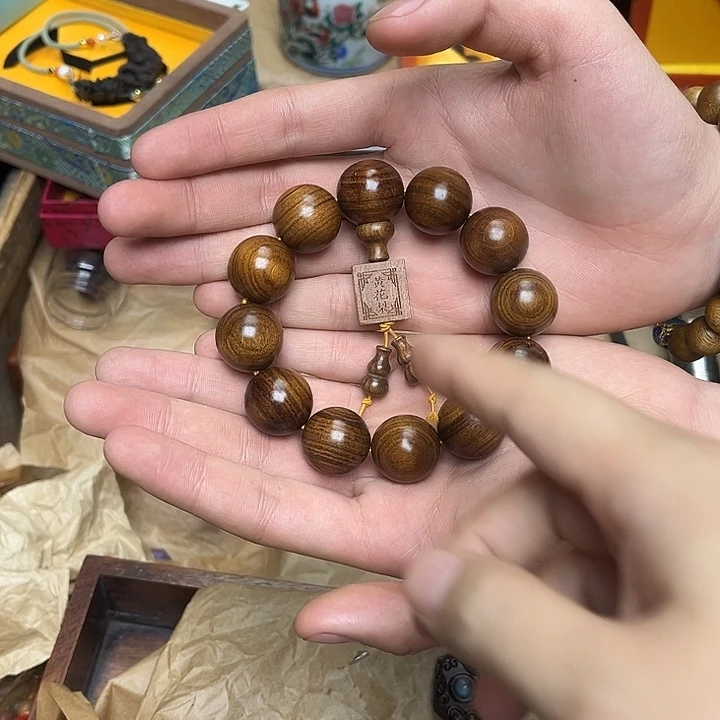 大叶紫檀（黑酸枝木类）