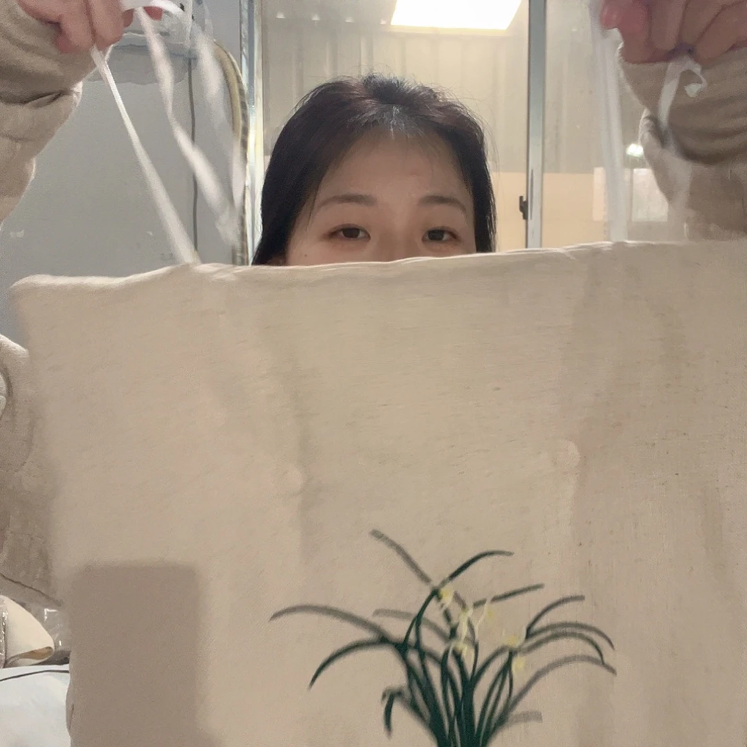 棉棉汉麻兰花坐垫一个