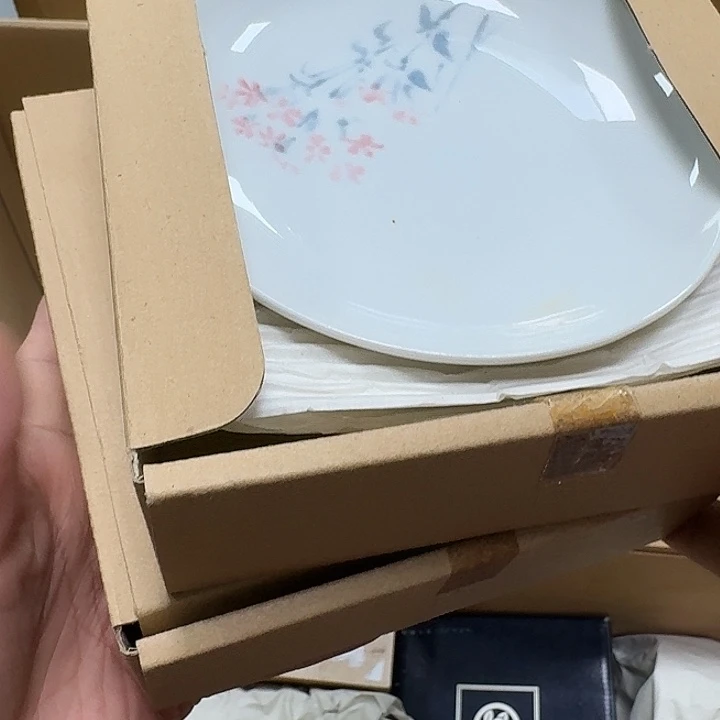 瓷片壁****刚哈哈哈哈哈哈哈哈