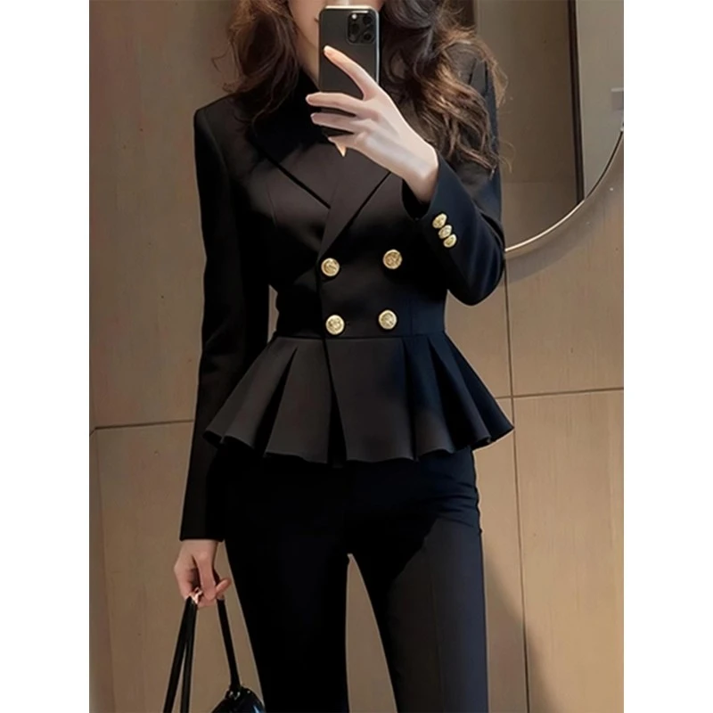 今年流行独特超好看掐腰上衣女2025秋冬新款气质西装领黑色短外套