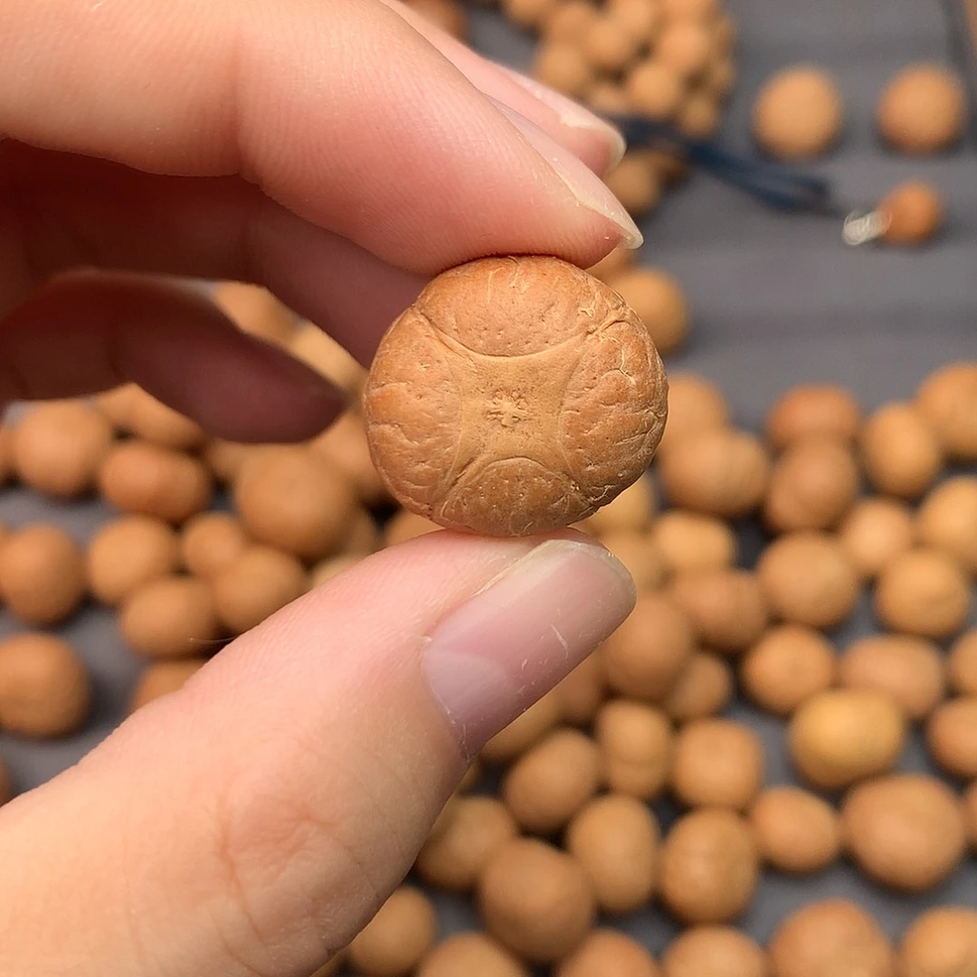 吊坠凤眼菩提福利特价麒麟20尺寸，非质量问题打孔不退