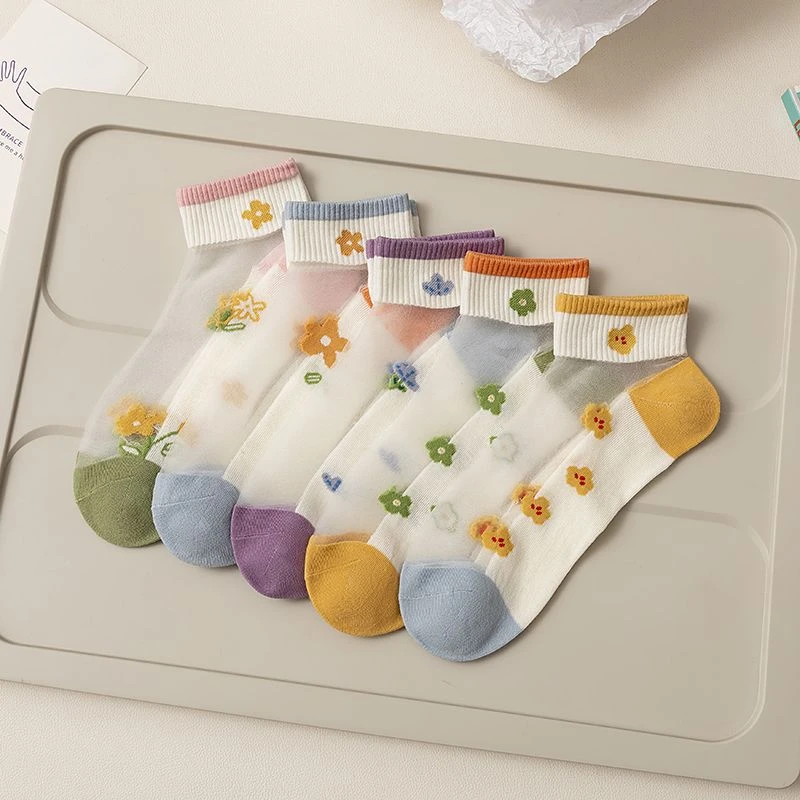 春夏薄款短筒袜子女士水晶丝棉底防勾丝ins潮卡丝吸汗透气高颜值