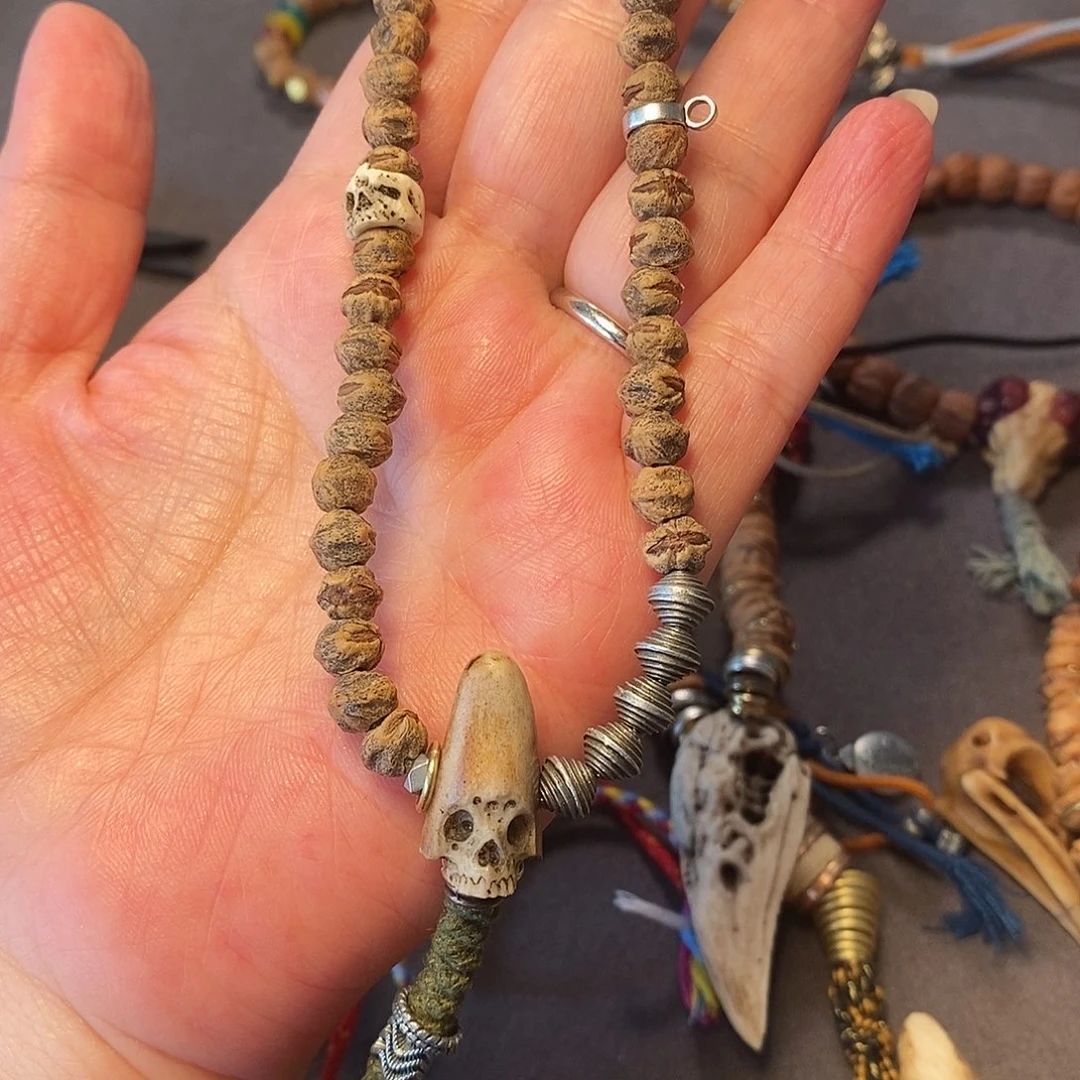 飛***锅柏香籽/百香籽吊坠小骷髅