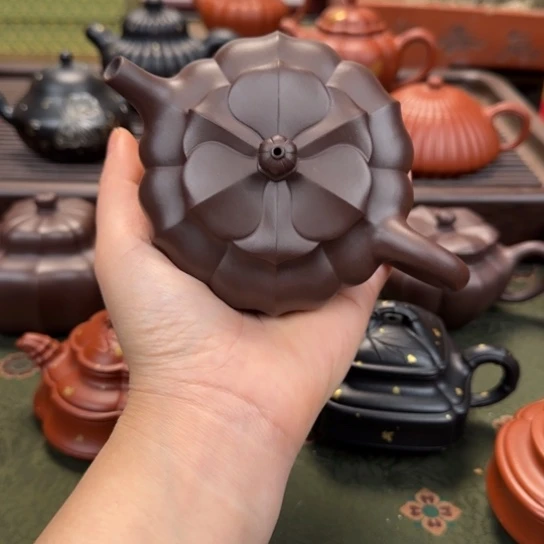 y***3紫砂茶壶明远菱花大的