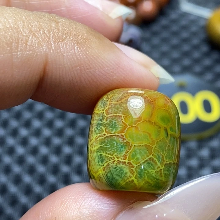 余***你未镶嵌颈饰玛瑙/玉髓