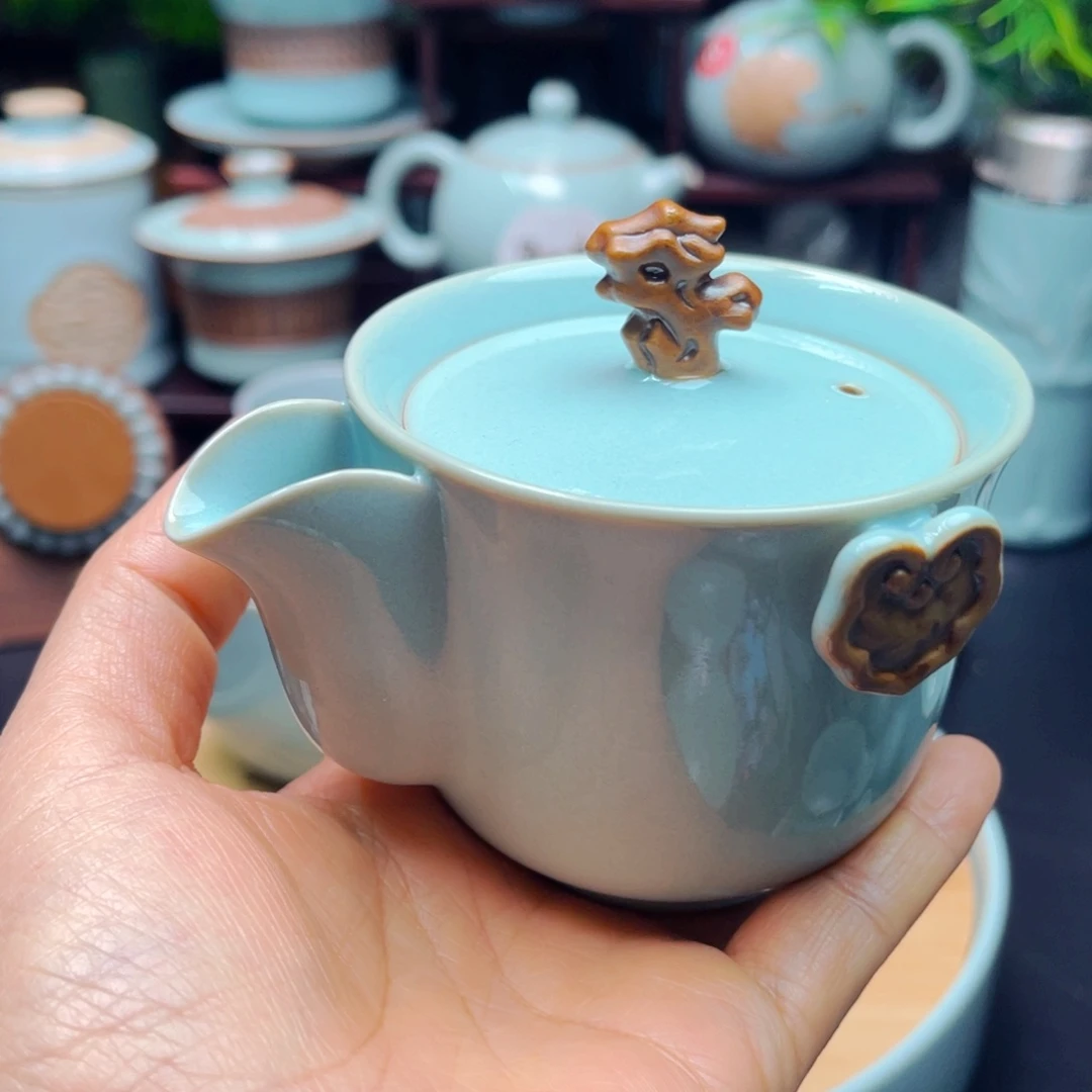 【闪购商品】河南汝州汝瓷，茶器，摆件，真品保证