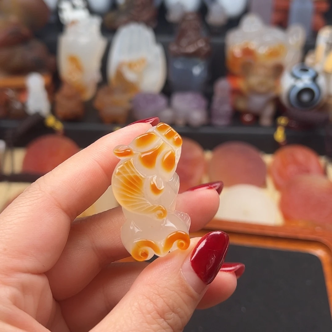 玛瑙/玉髓未镶嵌颈饰