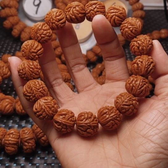 桃核手串龙纹桃核