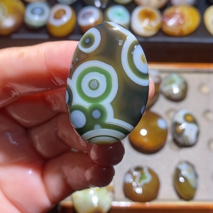 未镶嵌玛瑙/玉髓珠宝半成品187