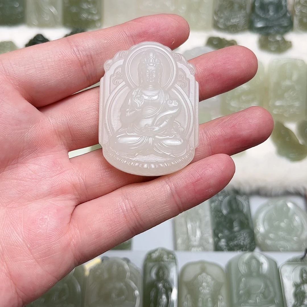 和田玉未镶嵌颈饰大*