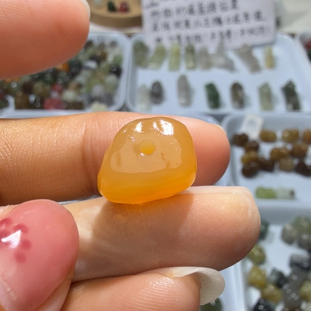 和田玉未镶嵌珠宝奇石