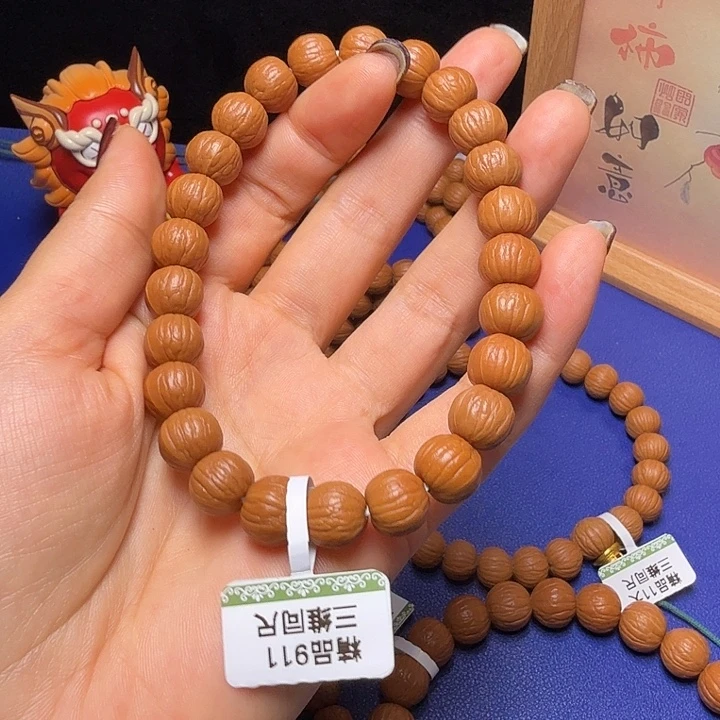 *****吊坠猴头核桃南瓜