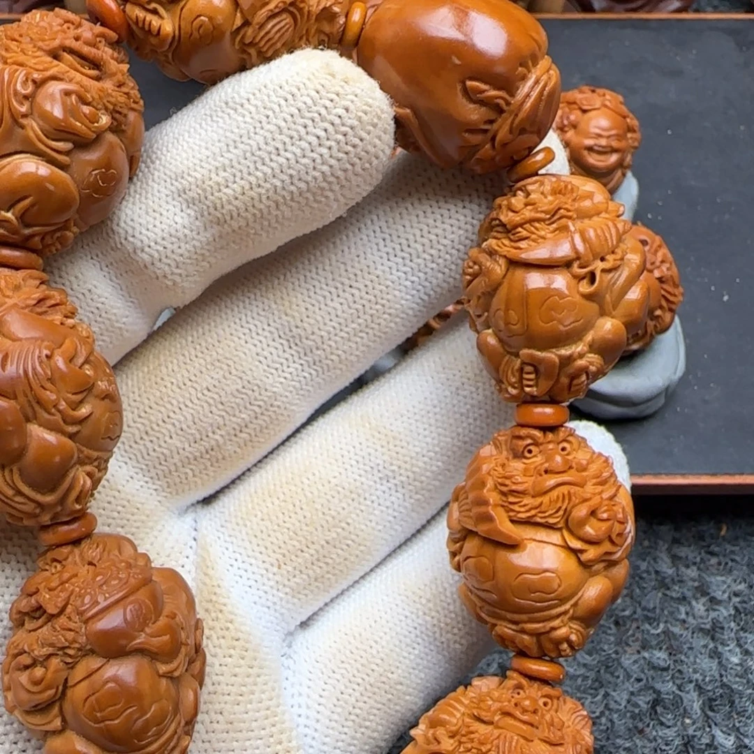 吊坠橄榄核……………………