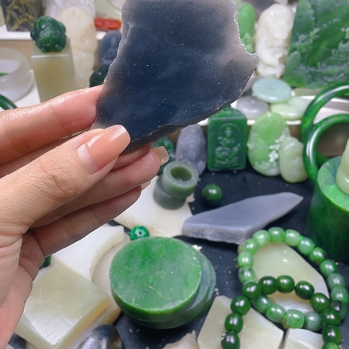 和田玉未镶嵌珠宝半成品