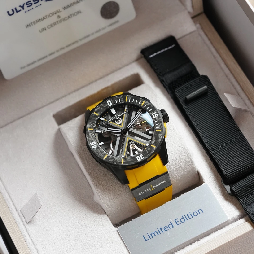 99新 Ulysse Nardin/雅典 3723-170LE-2A-BLACK/3B 单表