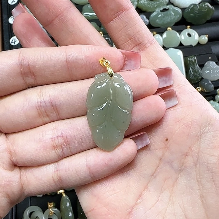 和田玉银S925镶嵌颈饰