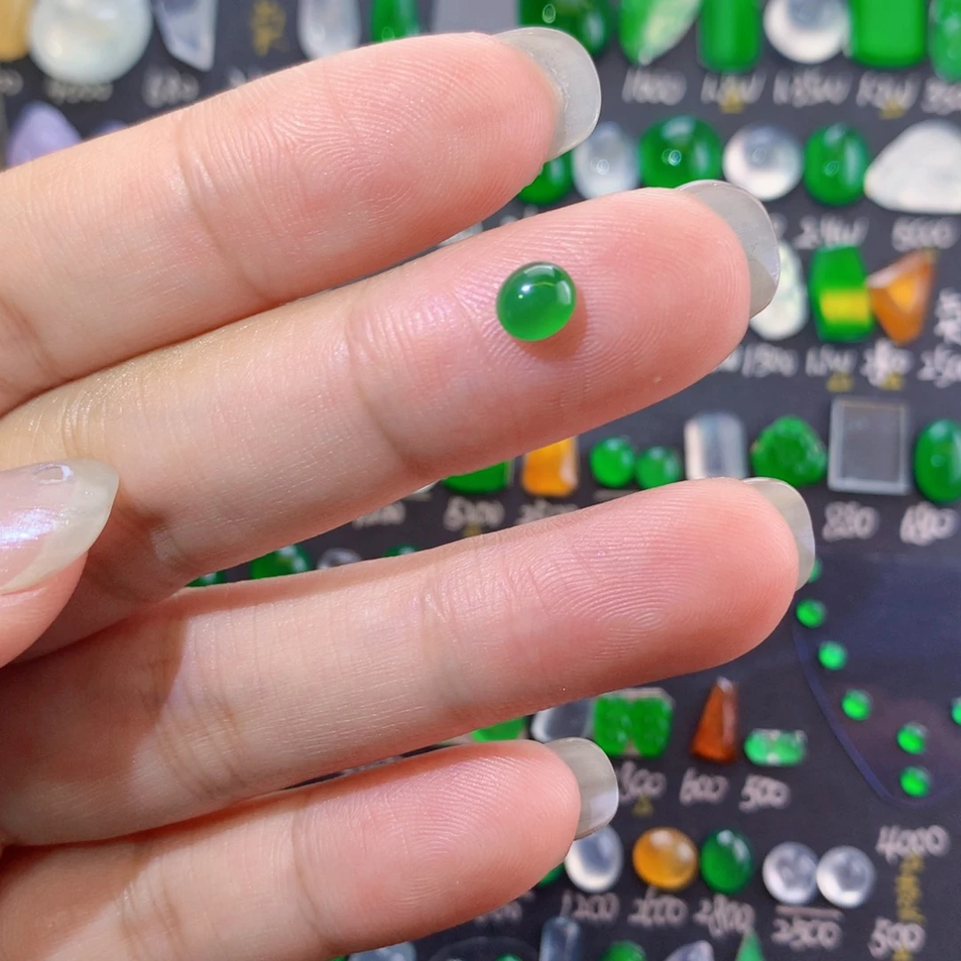 翡翠未镶嵌颈饰纯天然翡翠a货