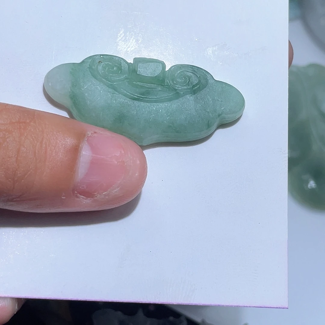 定制翡翠未镶嵌是