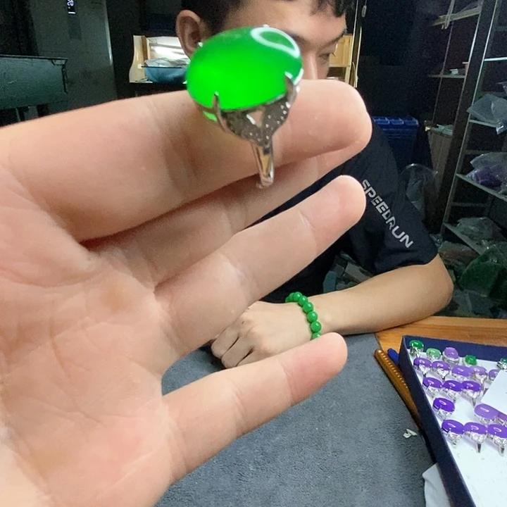 1004 精品保真吊坠