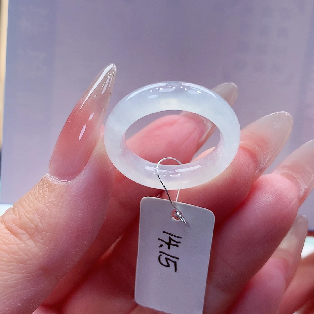 探***探翡翠未镶嵌戒指缅甸A货