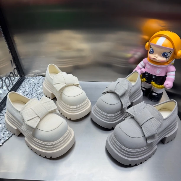 增高（云朵漫步）潮走秀厚底休闲鞋运动百搭女鞋